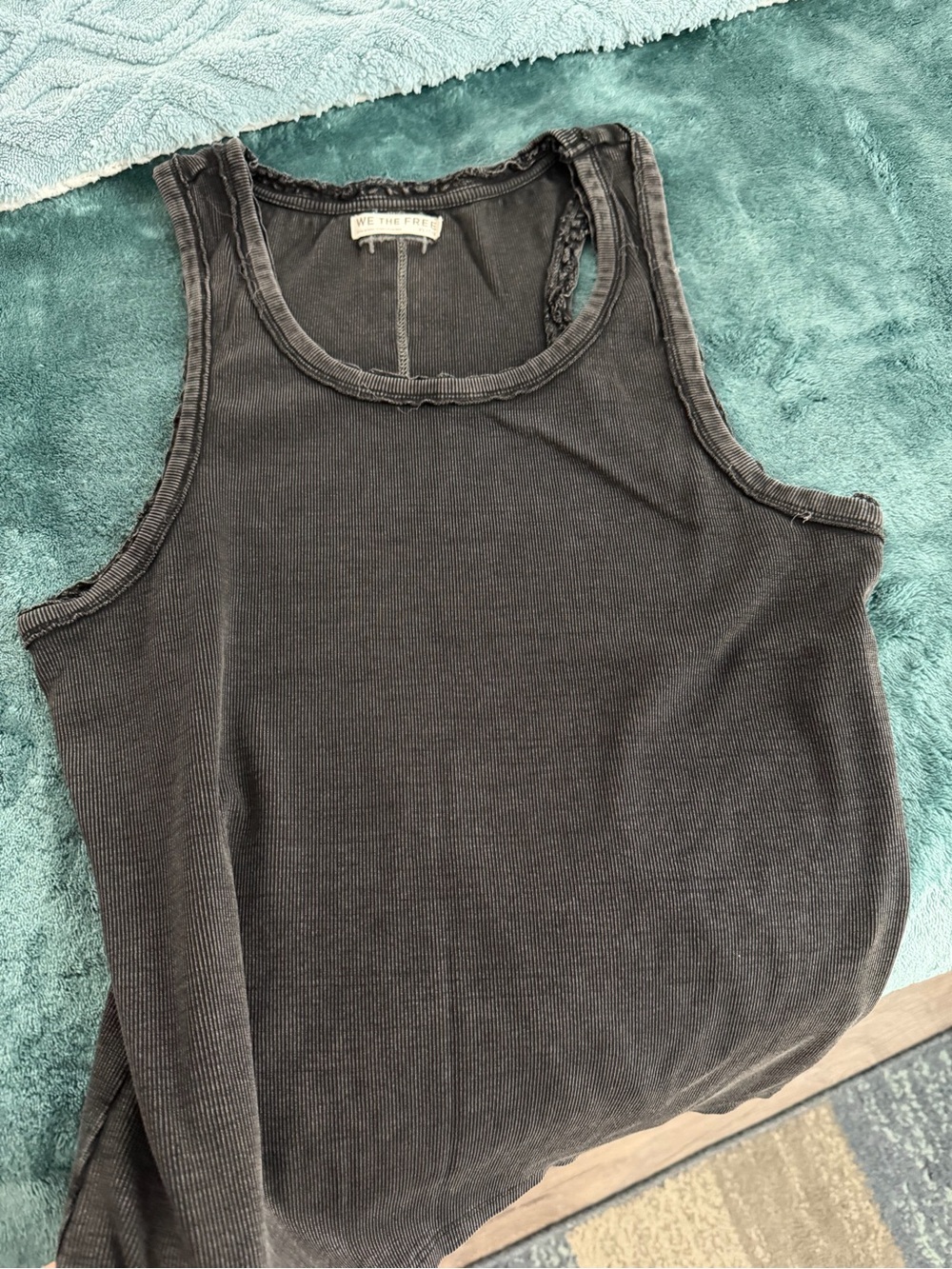 FREE P / WE THE FREE ! YESSSS THE DISTRESSED TANK THAT issss a 10!!! check !!!